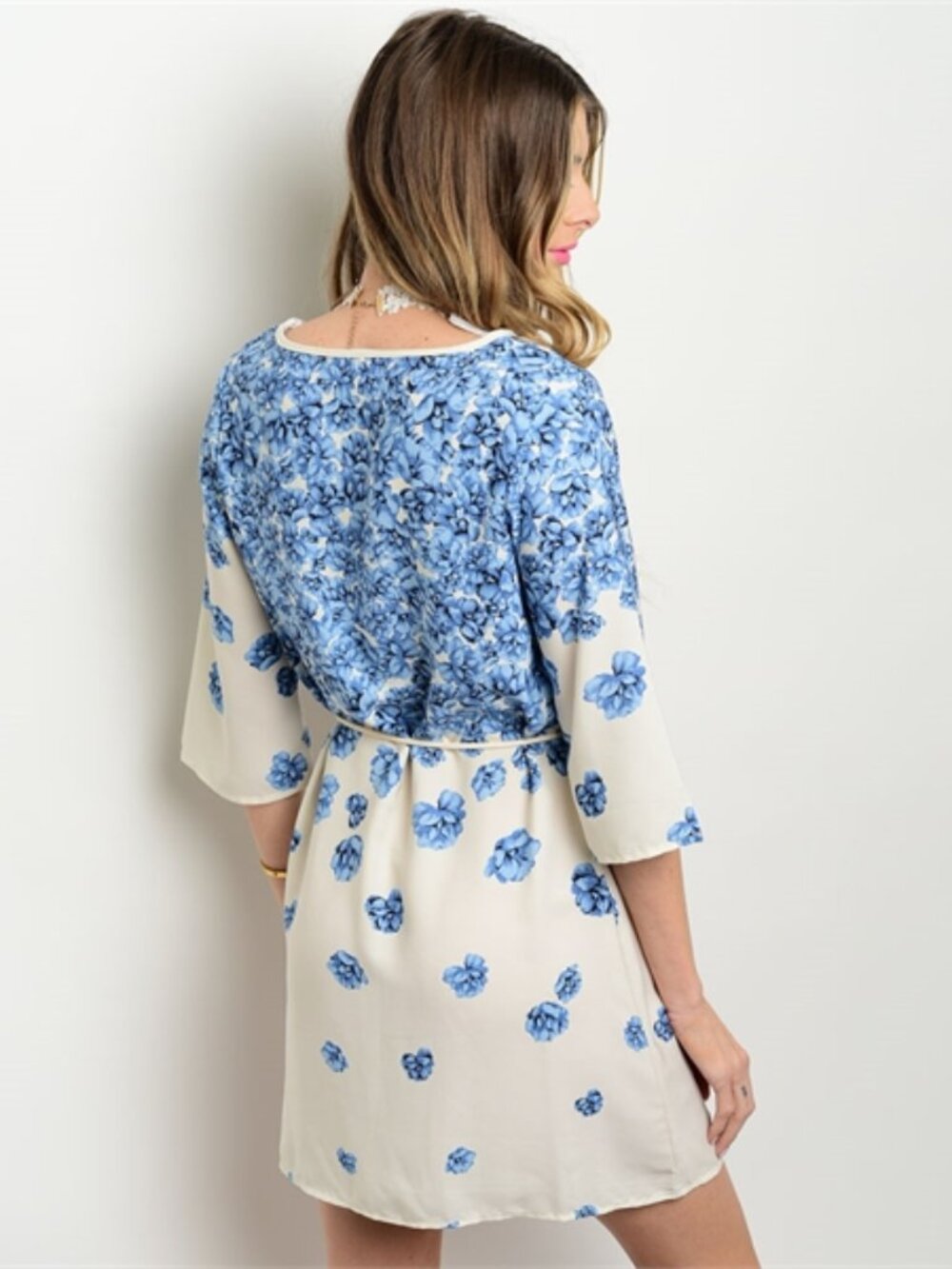 Yoyo 5 Women's Floral Mini Dress V-Neck 3/4 Sleeve, Blue Beige NWOT - Picture 2 of 12